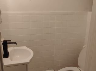 822 Quinton Ave, Trenton, NJ 08629