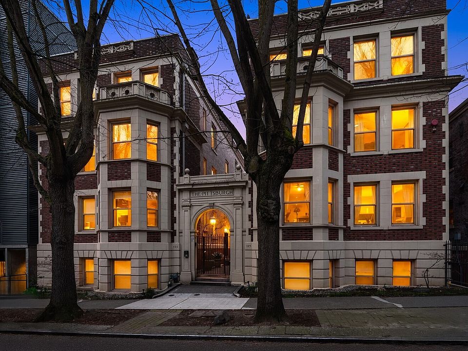 1st image of 129 Warren Avenue N #G
