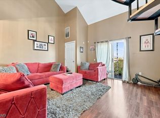 39 Union St APT 406, Hackensack, NJ 07601
