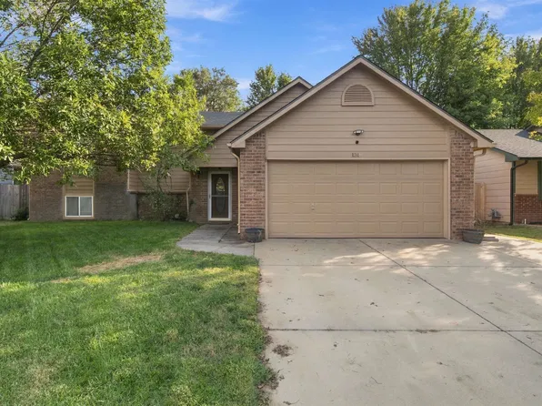 1319 E Spring Cir, Haysville, KS 67060