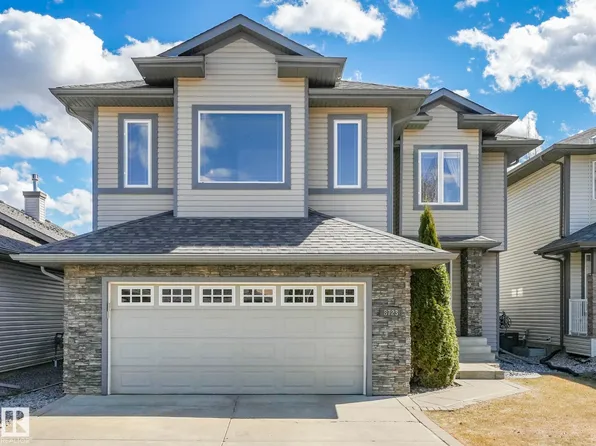8723 207th St NW, Edmonton, AB T5T 6Y1