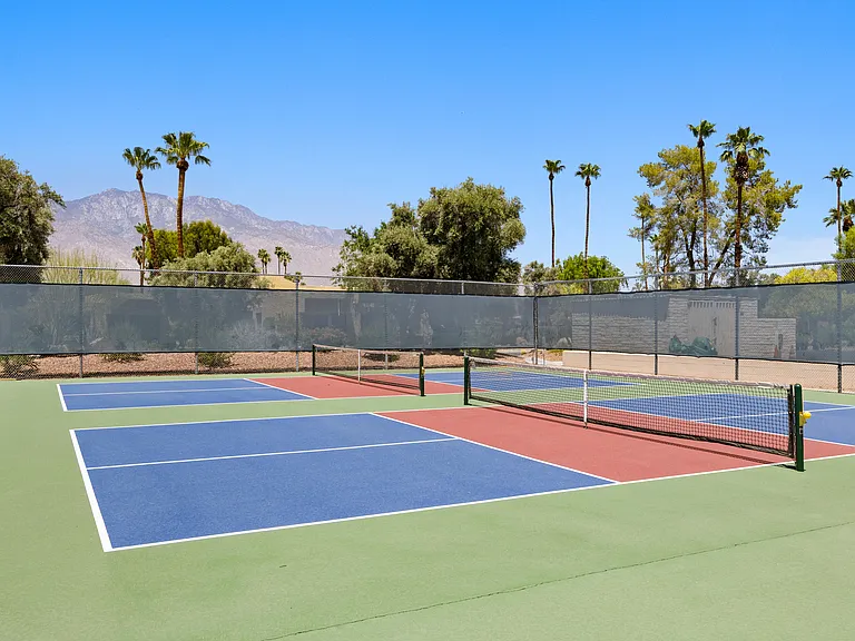 2345 Los Patos Dr — Photo 29