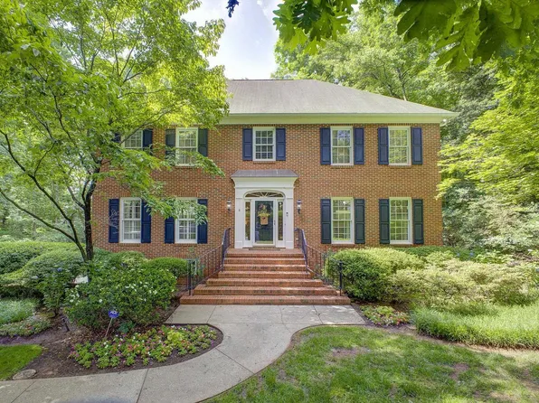 6 Gallant Fox Way, Greenville, SC 29615