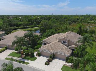 9521 Forest Hills Cir, Sarasota, FL 34238