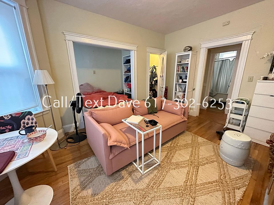 1st image of 225 Kelton St #21