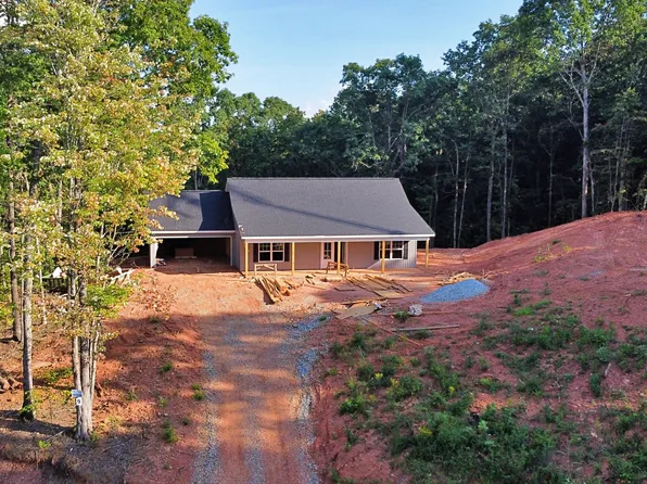 72 Hope Dr, Dawsonville, GA 30534