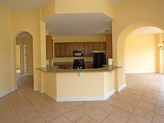 2nd image of 5417 Sandy Hill Ln