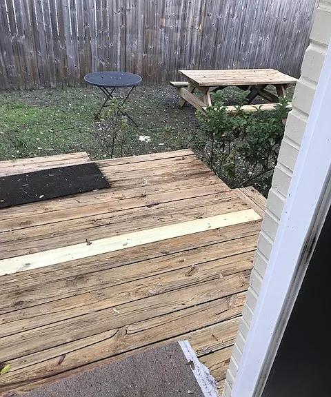 Rear Deck & Backyard