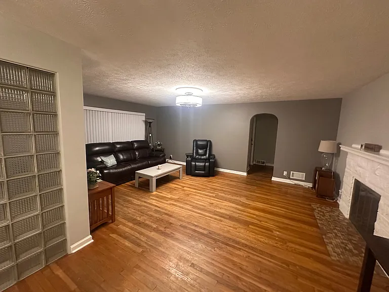 2222 Hollywood Pl #MAIN — Photo 6
