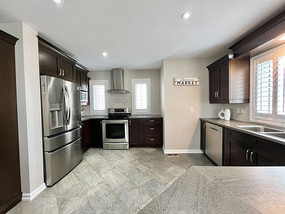 5th image of 123 McConnell Rd