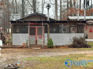 5160 Hidden Cove Rd, Cedar Bluff, AL 35959