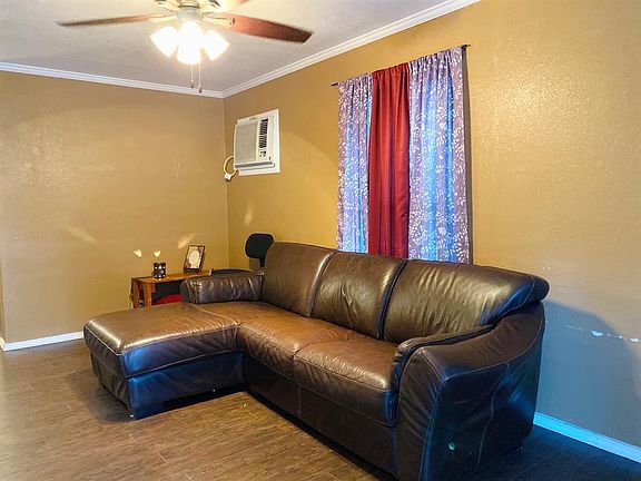 5th image of 303 N Florey Ave