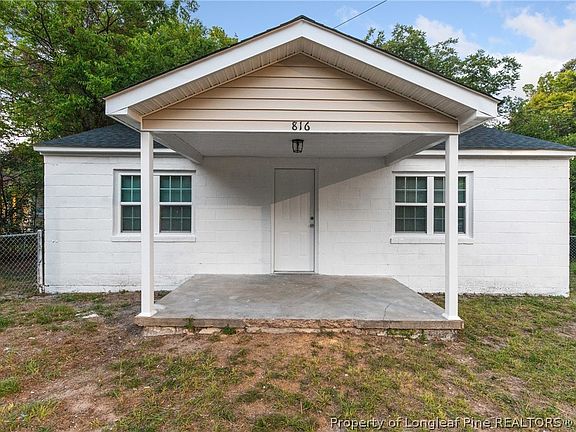 2nd image of 816 Silk Ln
