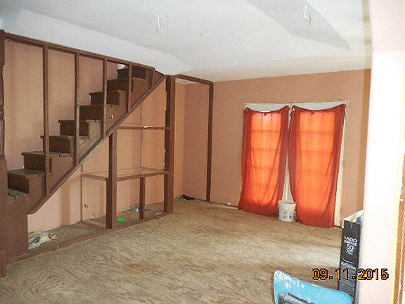 4th image of 6110 Calle De Amanda