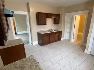 2128A S 16th St, Milwaukee, WI 53215