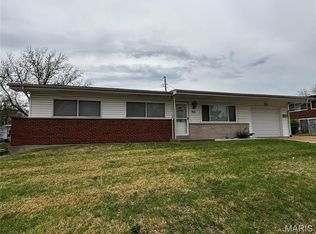 916 Buckley Rd, Saint Louis, MO 63125