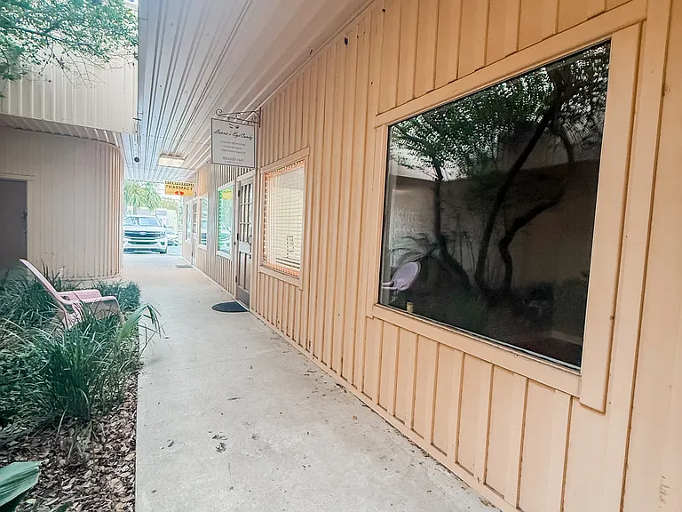 2646 Crawfordville Hwy #1 — Photo 17