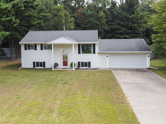 2nd image of 5084 Melmax St