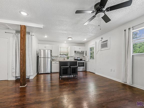4th image of 32339 N Oaken Wood St