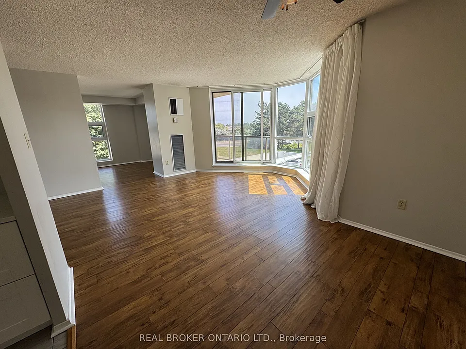 20 Dean Park Rd #314