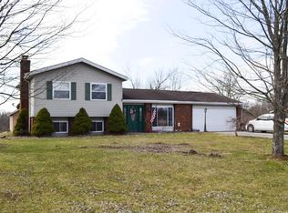 10643 Millstone Dr, Aurora, IN 47001