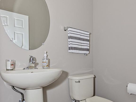 5th image of 6213 Shannon Dr