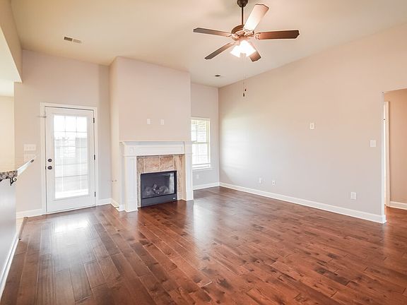 5th image of 3580 Sabra Ln