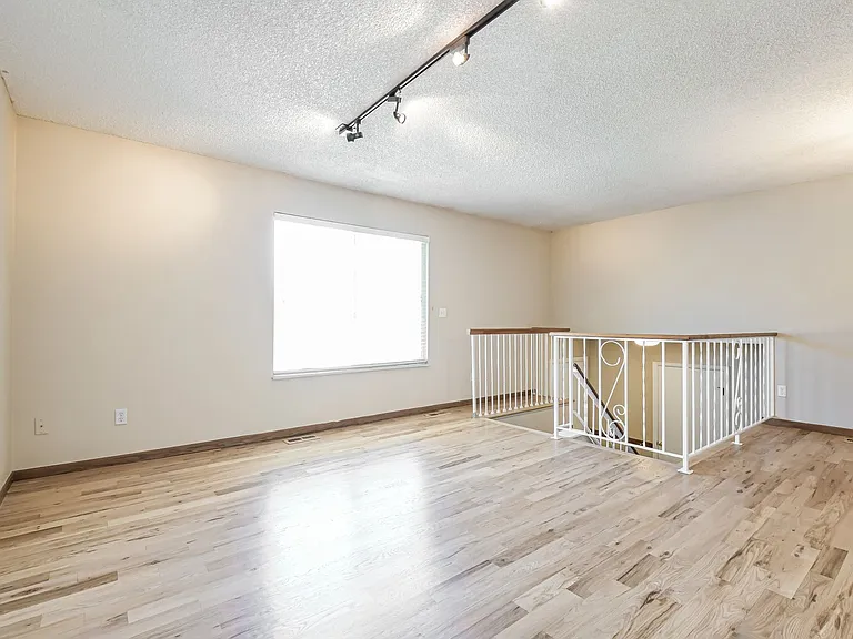 11664 W Saratoga Ave — Photo 7