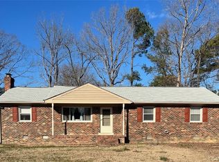 3216 Oak Meadow Ln, Midlothian, VA 23112