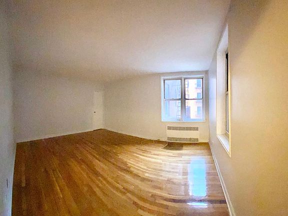 3rd image of 1916 Avenue K #3HH