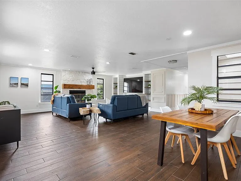 12756 Poinsettia Ave — Photo 17