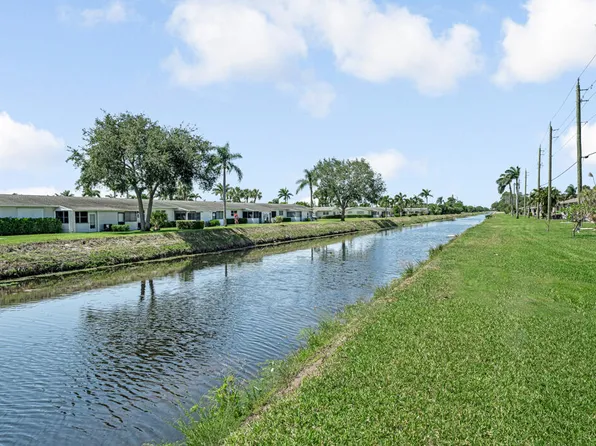 2775 Dudley Drive W #D, West Palm Beach, FL 33415