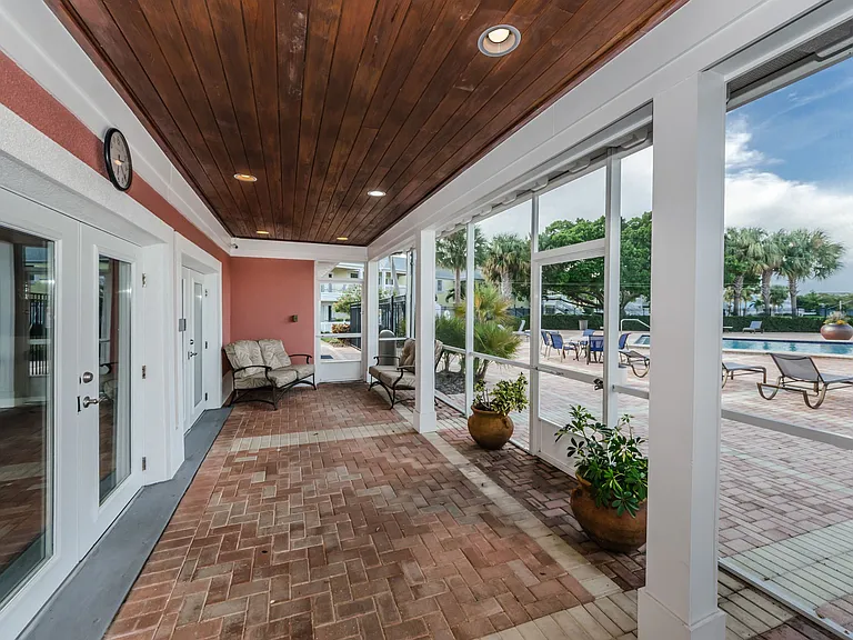 251 Pompano Dr SE #D — Photo 42