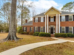 35 Twin Oaks Trce, Hattiesburg, MS 39402