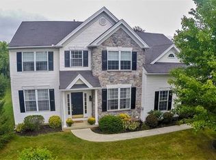 180 Kirkland Rd, Easton, PA 18040