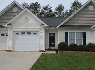 3912 Creekside Ct, Winston Salem, NC 27127