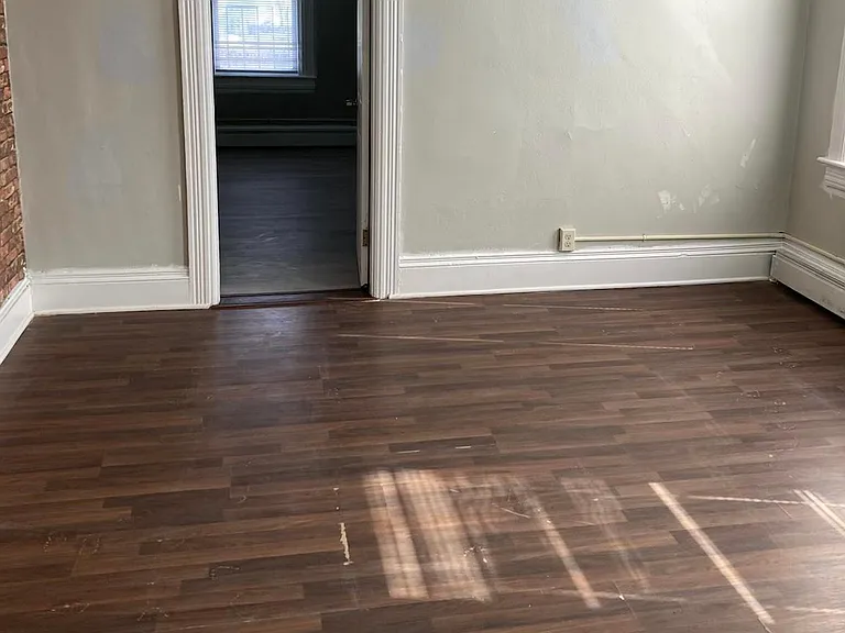 19 Beech St #3 — Photo 3