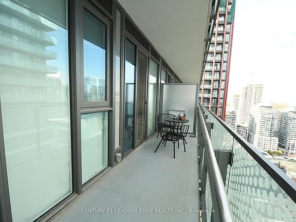 5th image of 135 Lower Sherbourne St #2519
