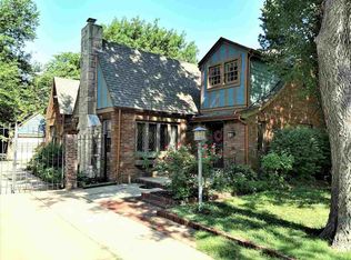 547 N Roosevelt Ave, Wichita, KS 67208