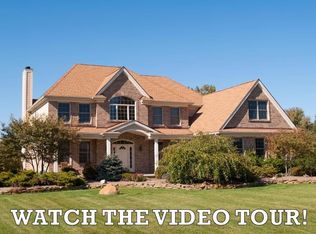 7195 Ridge Line Cir, Dexter, MI 48130