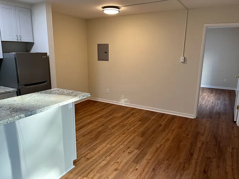 101 Broderick St #103 — Photo 10