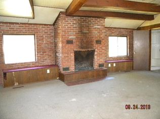 7584 Ditch Rd, Chesaning, MI 48616