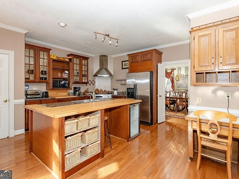 10315 Crescent Ridge Dr — Photo 5