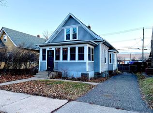 1366 Sherburne Ave, Saint Paul, MN 55104