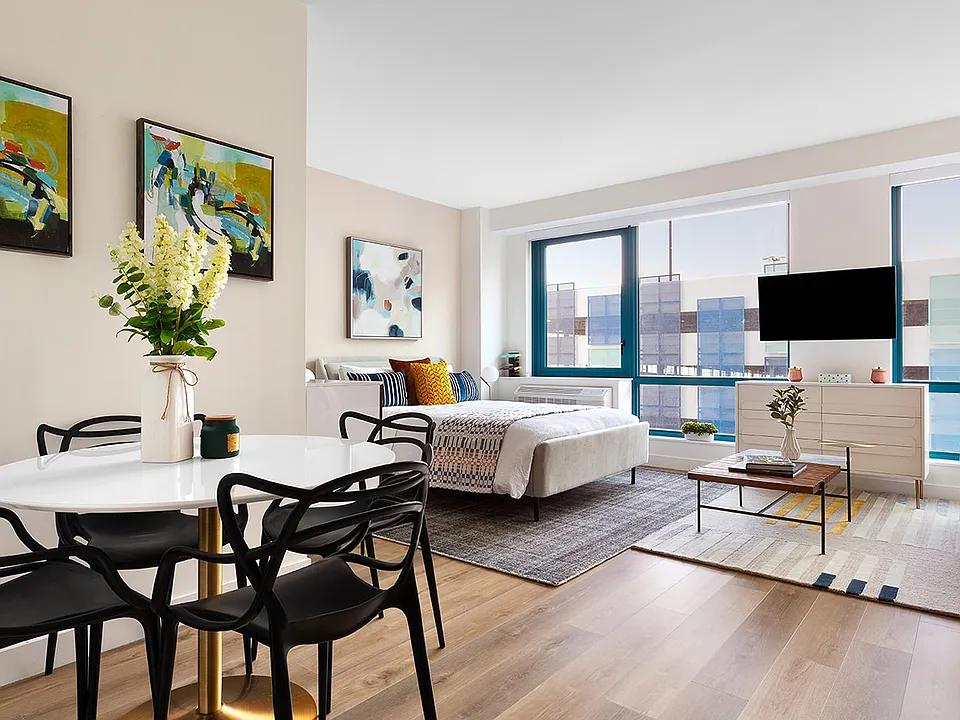 801 Harbor Blvd #1102B