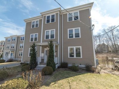 35 Coffey St Unit 2, Dorchester, MA, 02122