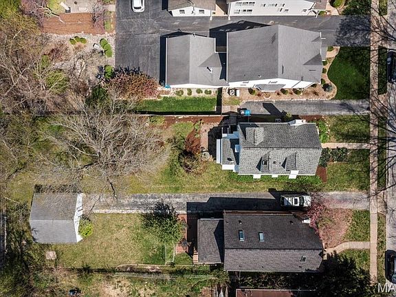 2nd image of 7633 Lindbergh Dr