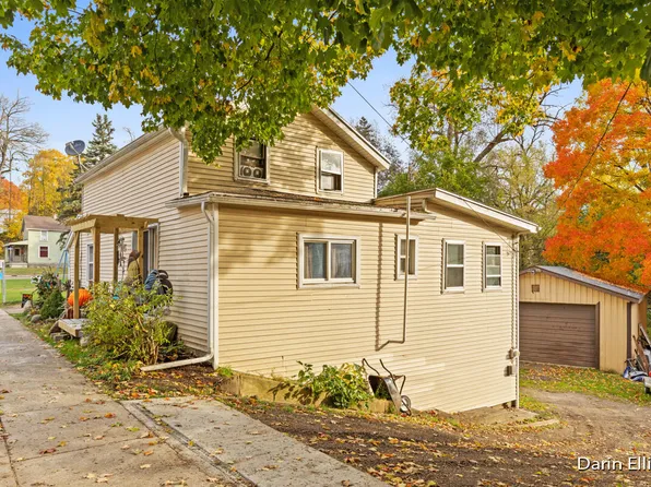 306 Rice St, Ionia, MI 48846