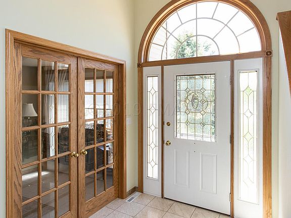 5th image of 22 40th Avenue Oak Cir S