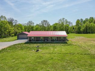 3441 Poplar Creek Rd, Williamsport, TN 38487